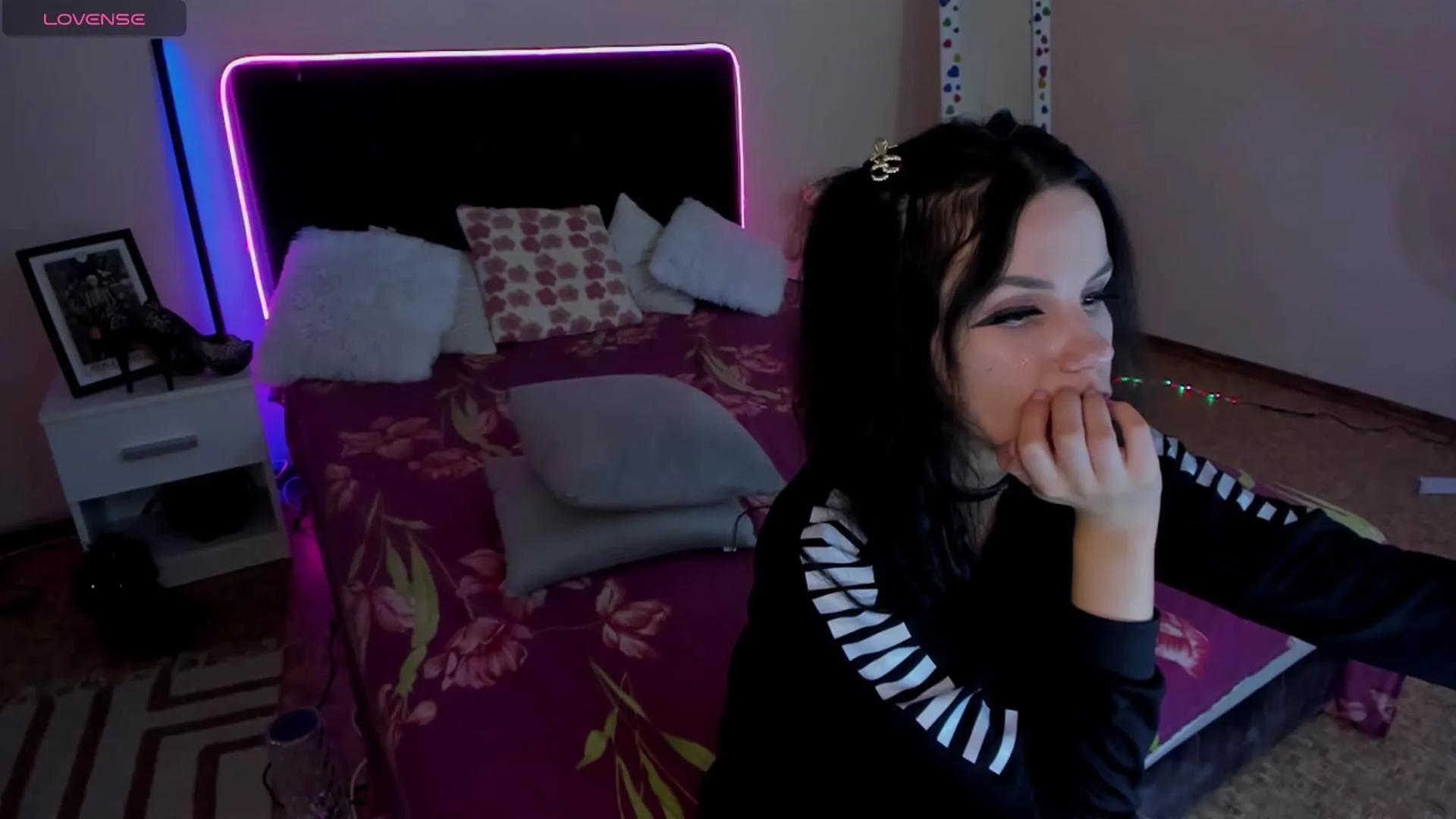 CassieEvans on Cam4 