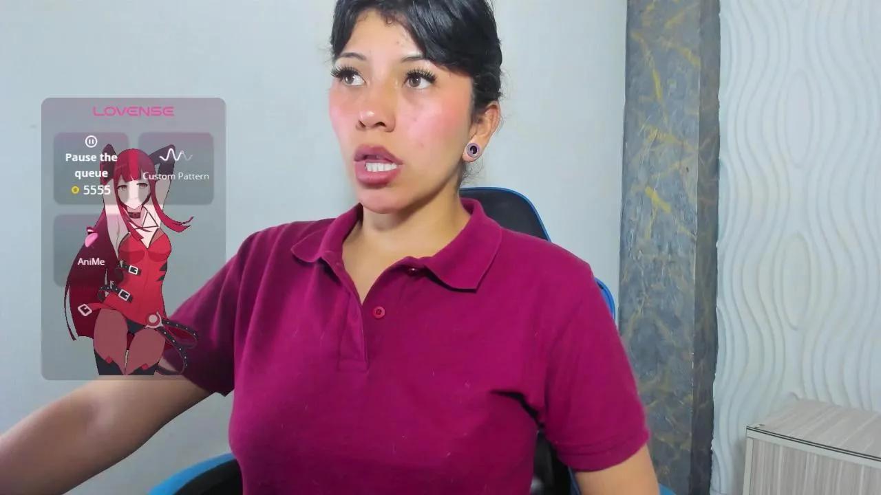 Dorothy_Clut on Cam4 