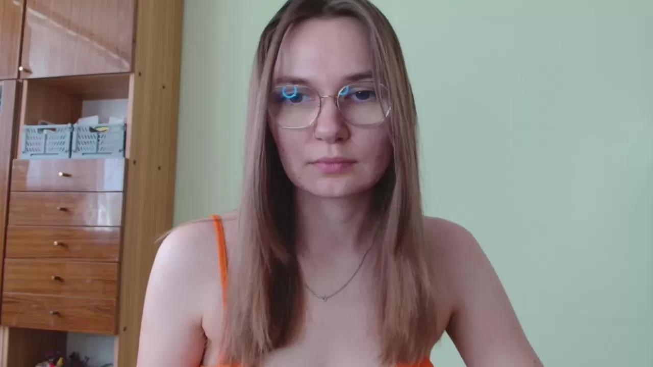 EllyHEARTx on Cam4 