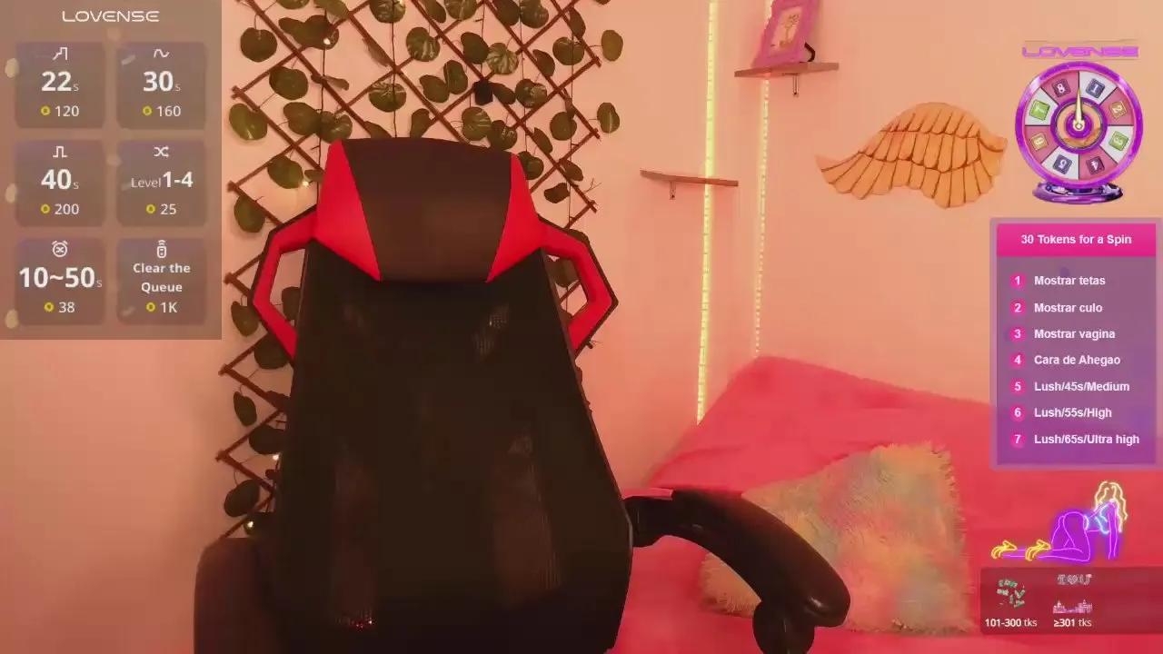 embereyes_999 on Cam4 