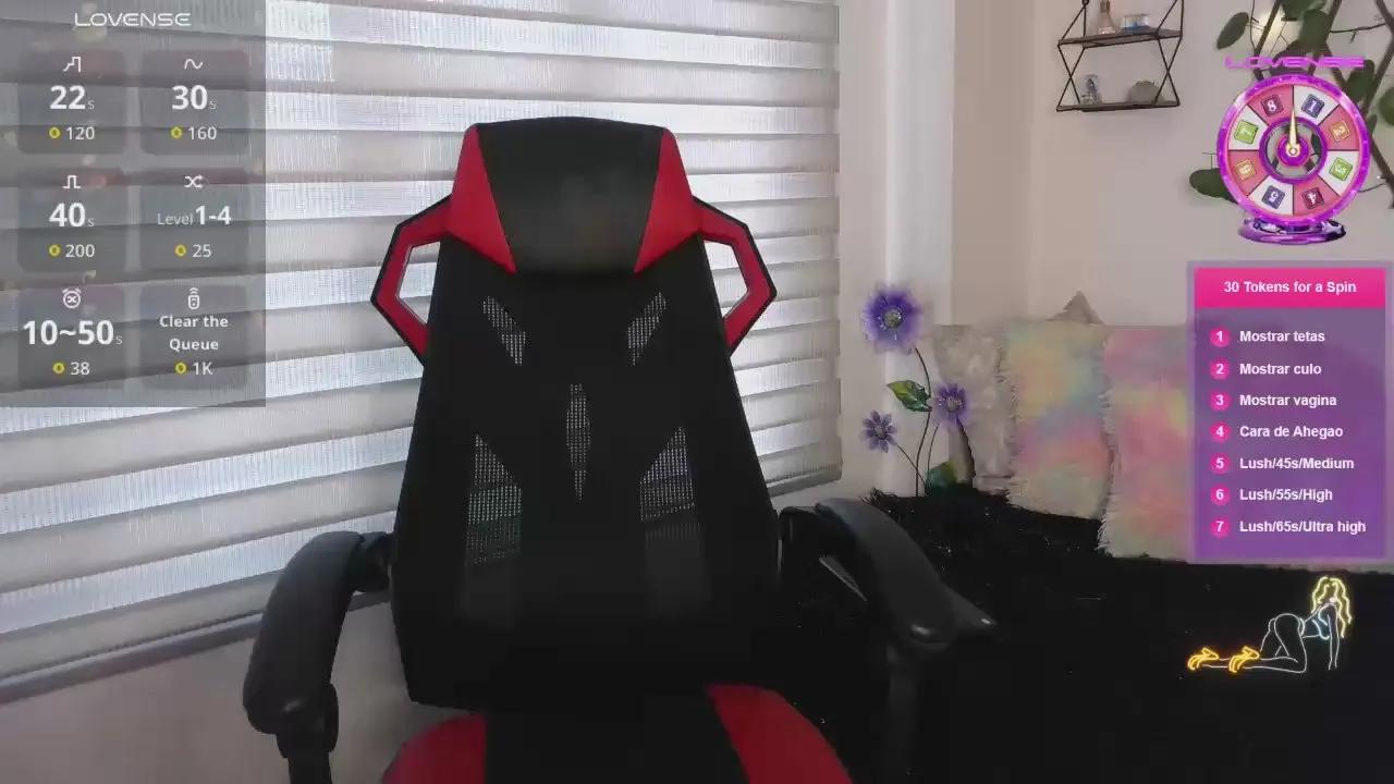 embereyes_999 on Cam4 