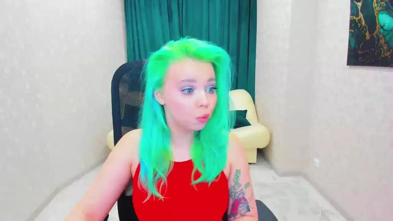 EnergyBunny_1 on Cam4 