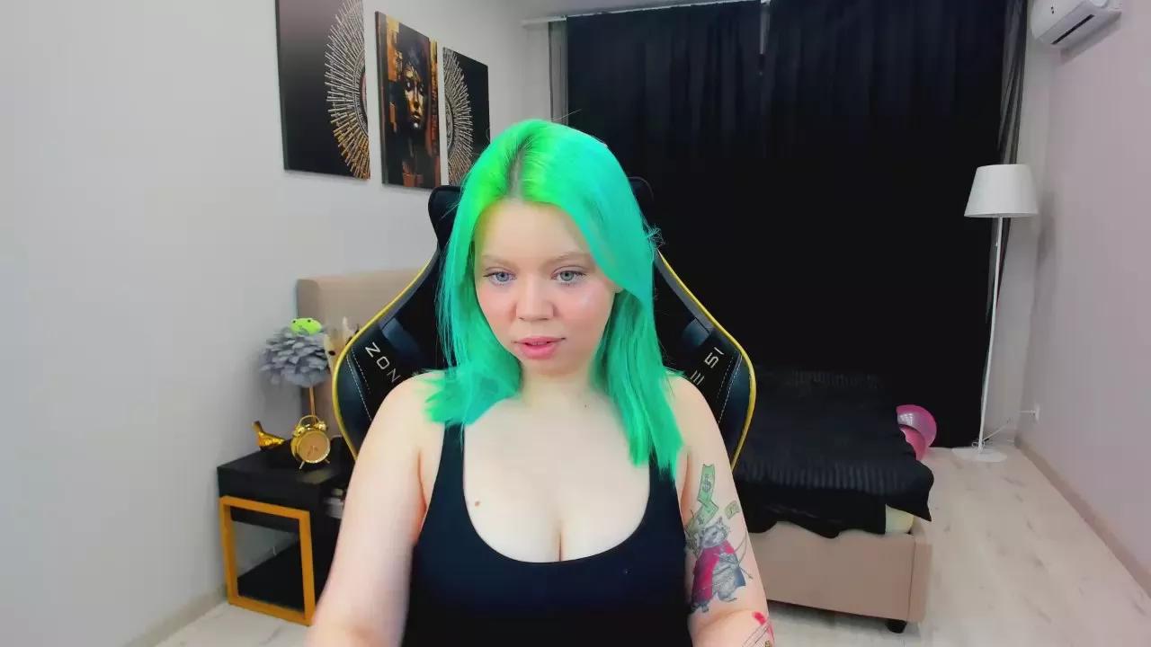 EnergyBunny_1 on Cam4 