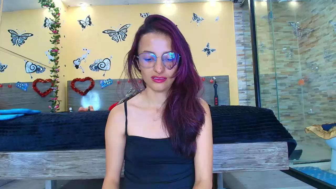 HottCandy21 on Cam4 