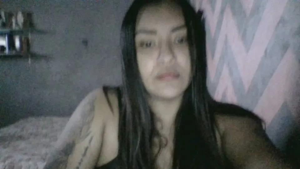 JennifersBodyy on Cam4 