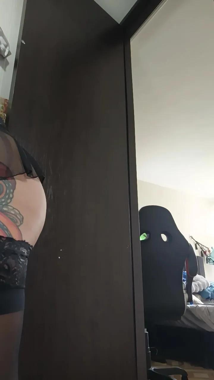 Kitty_goddess on Cam4 