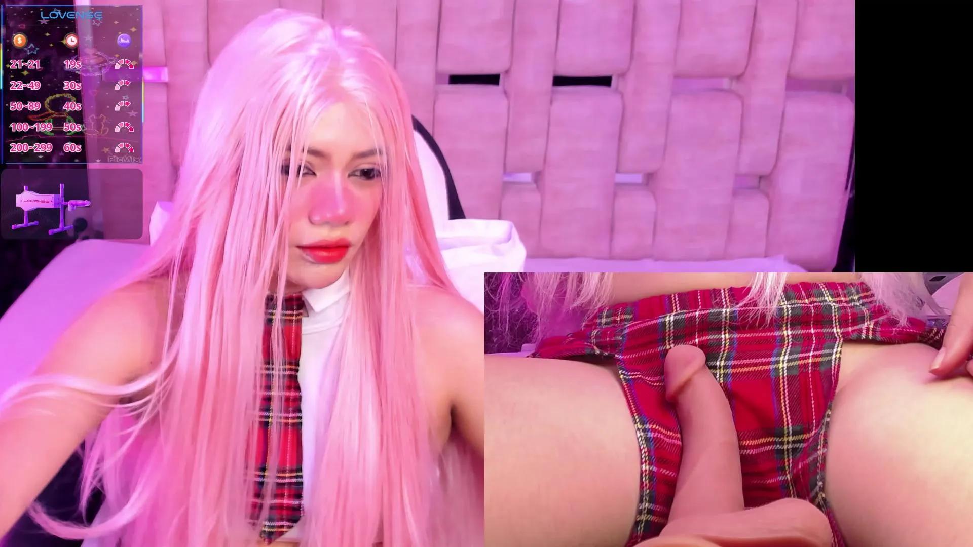 LilaPop_ on Cam4 