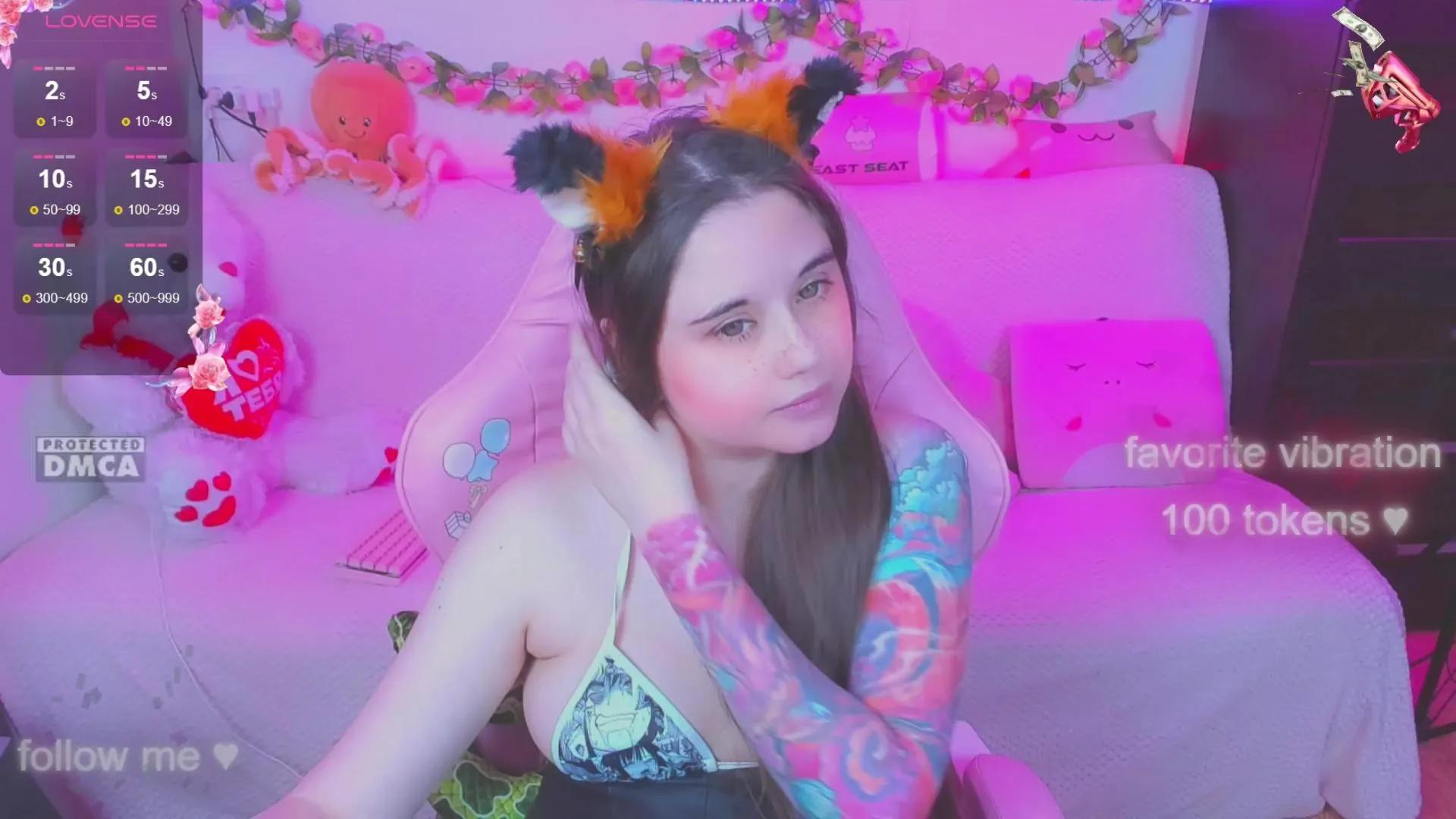 lolisuccub on Cam4 