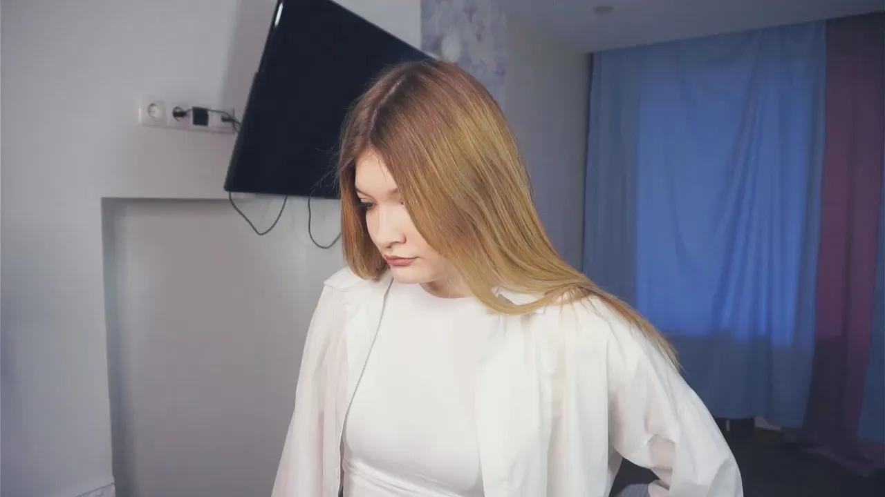 MiriamCardillo on Cam4 