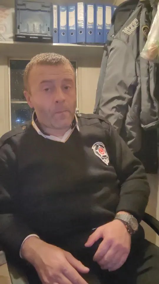 muscularbigcock on Cam4