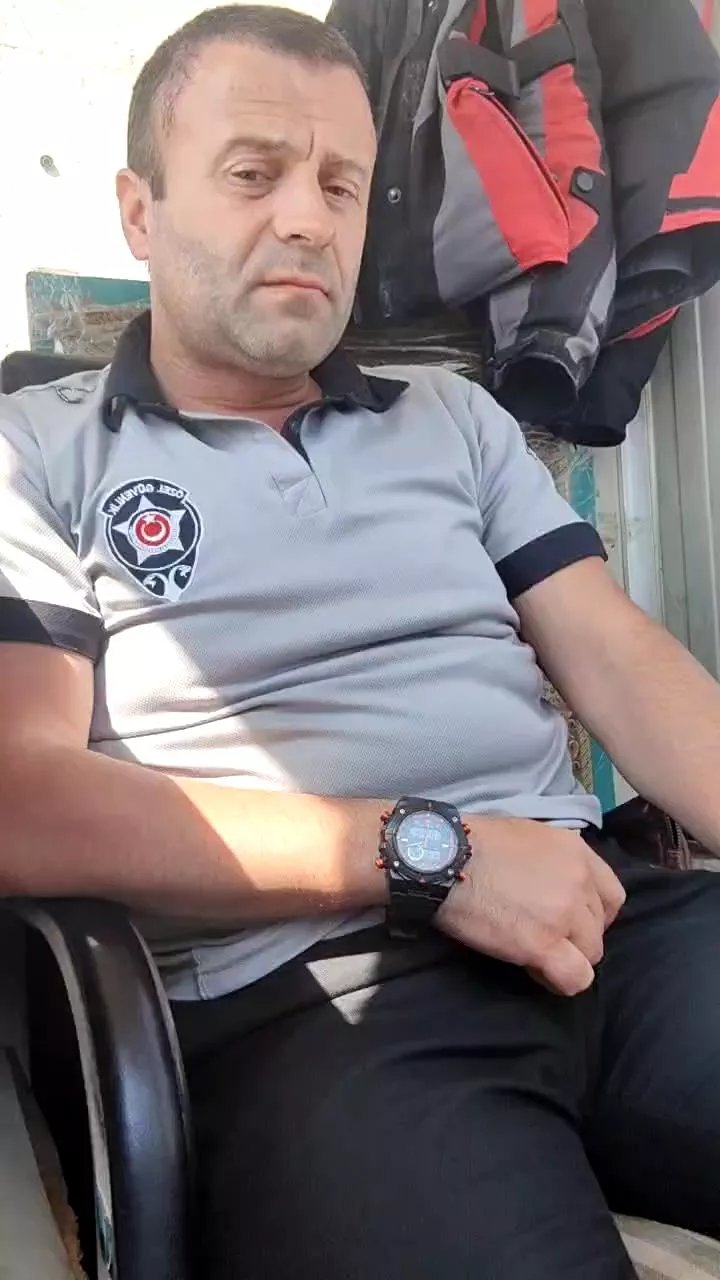 muscularbigcock on Cam4