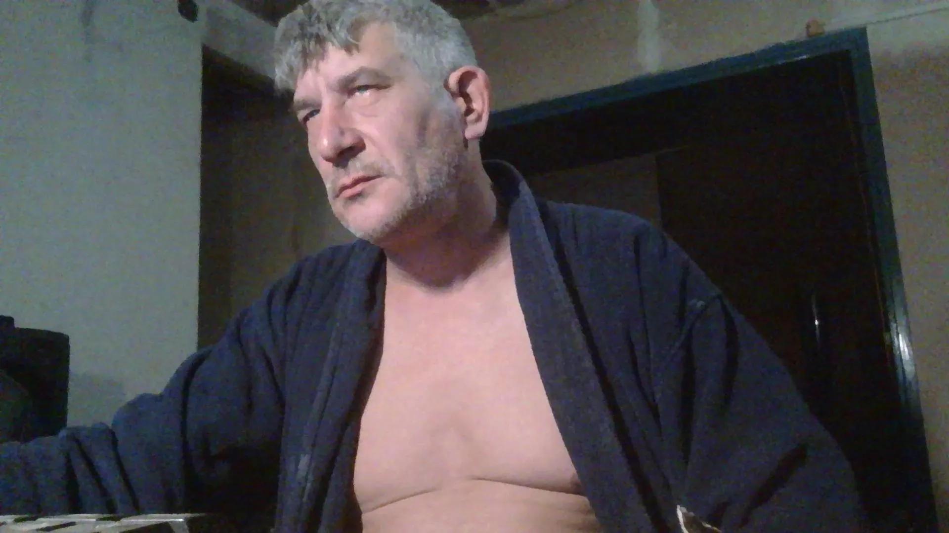 papygaming on Cam4 