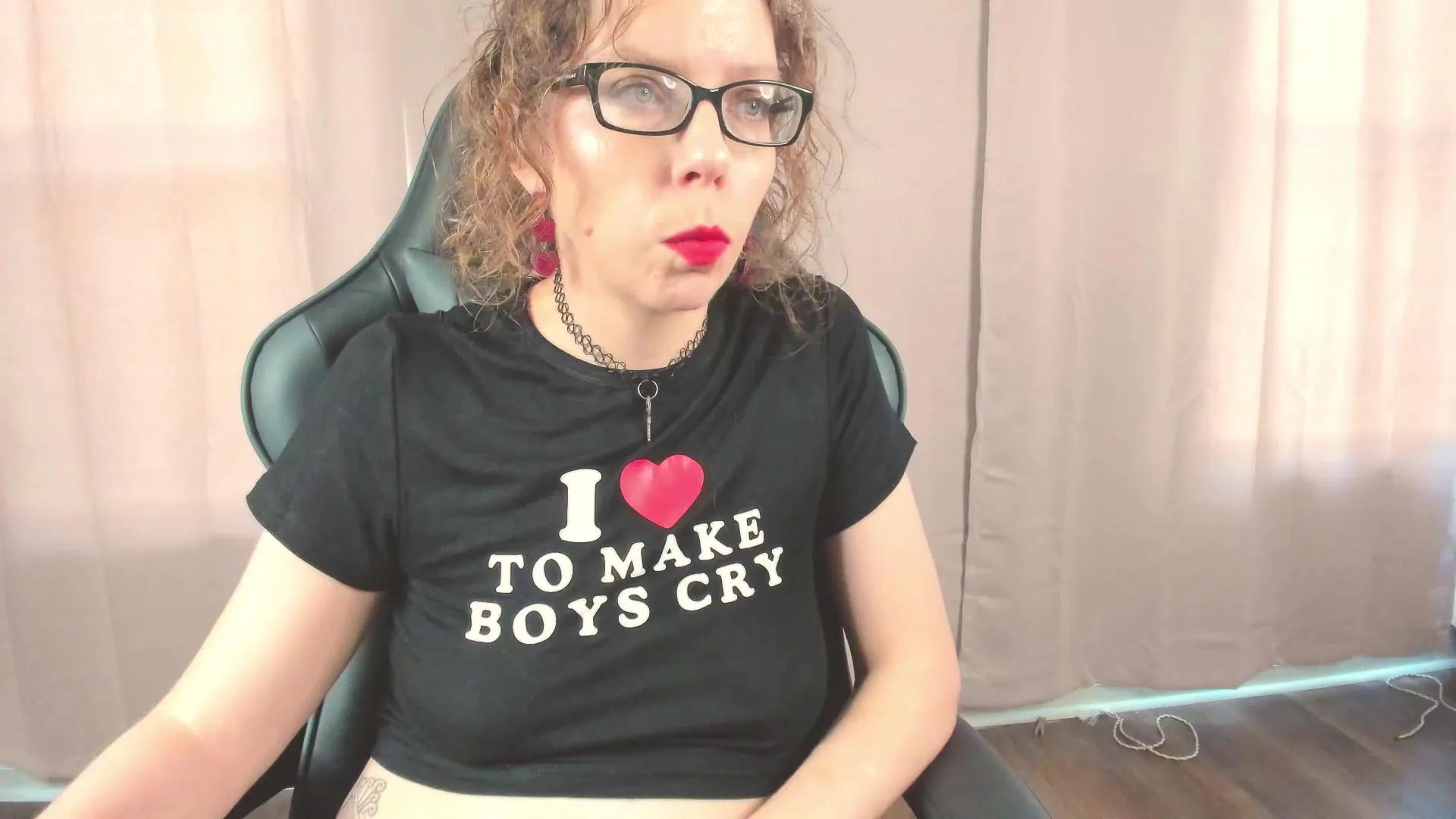 SaraDesireXO on Cam4 