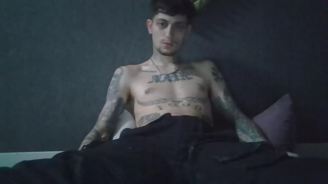 Tattooboy_19 on Cam4 
