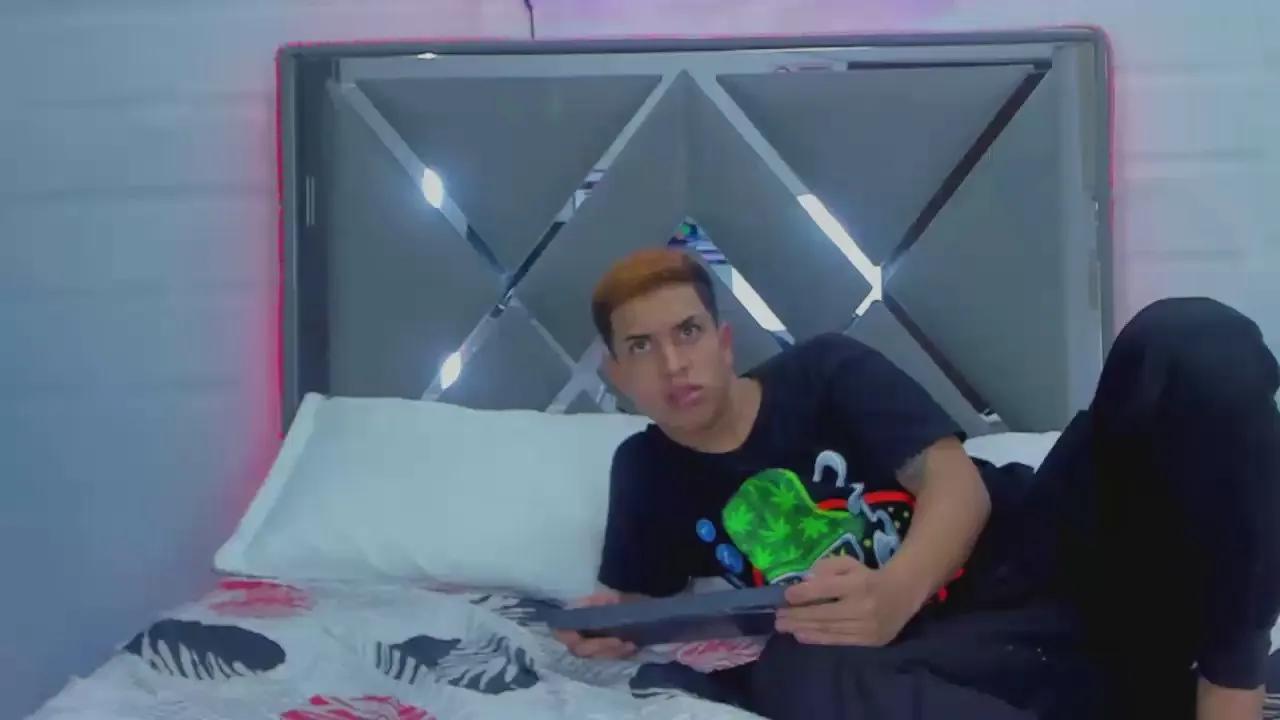 TeenLustLive on Cam4 