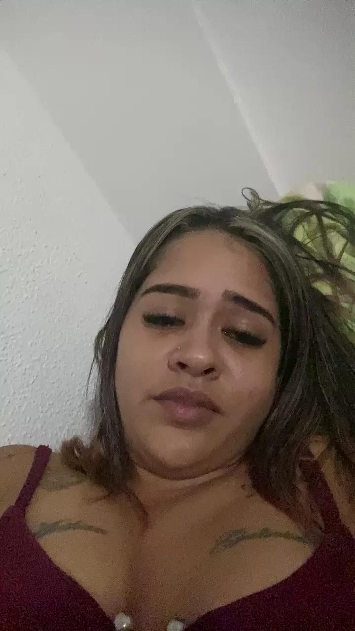 Thathah22 on Cam4 