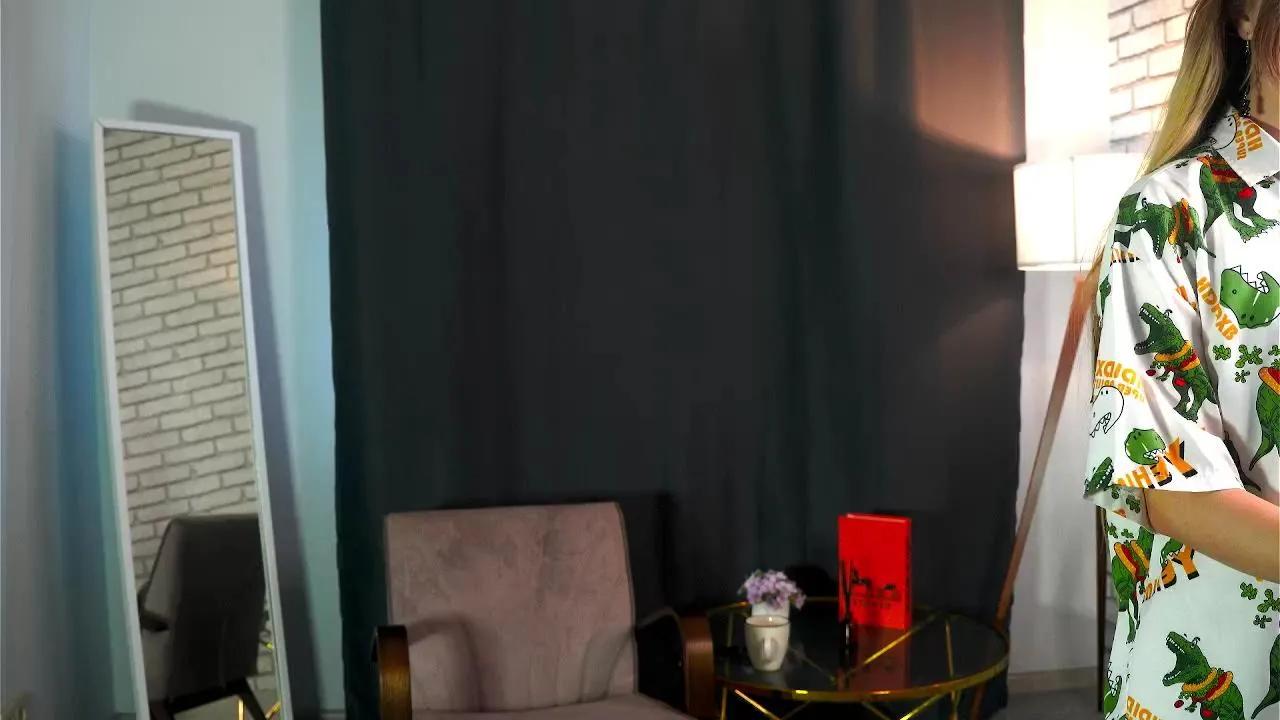 TiffaniePhilson on Cam4 