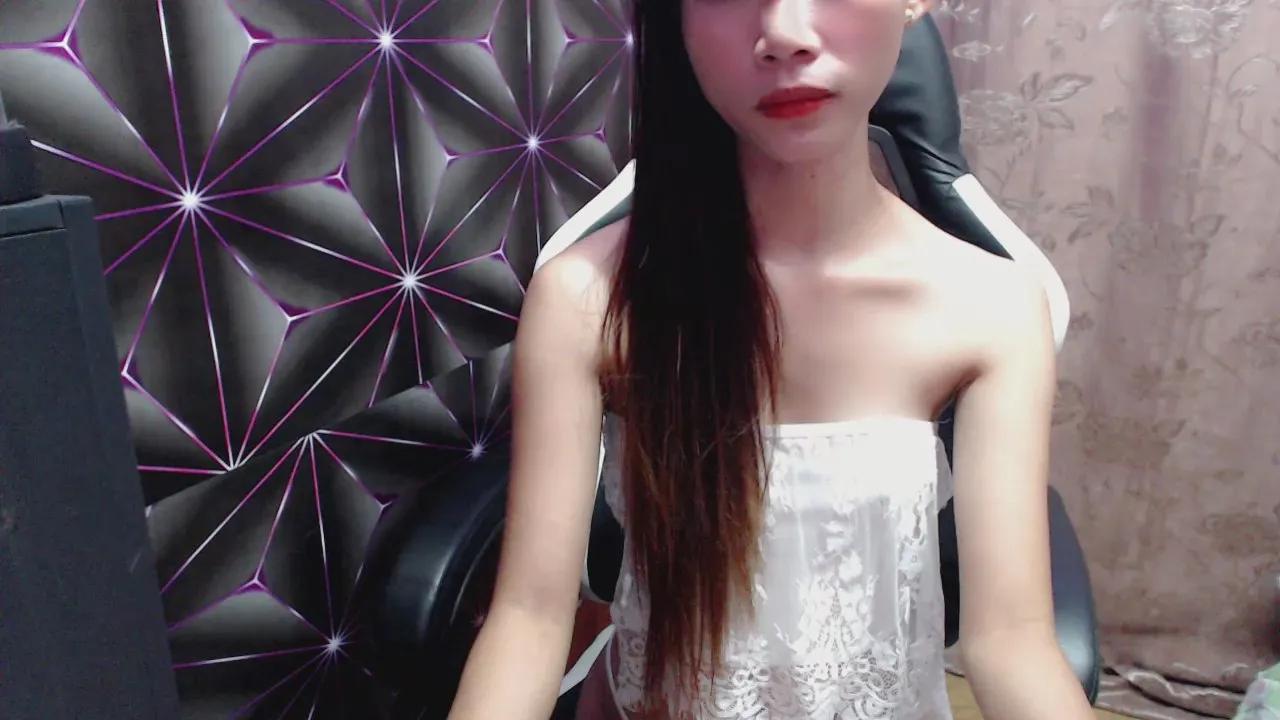 urprettymaddy on Cam4 