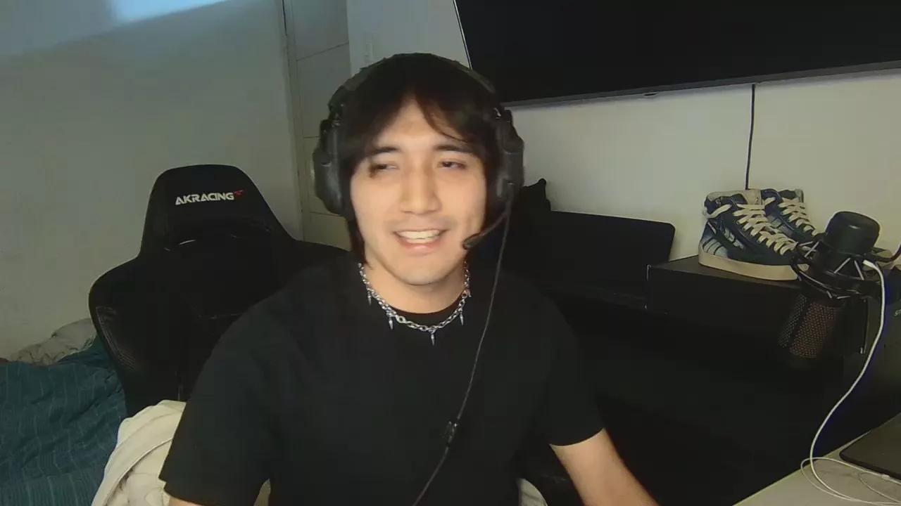 xDxmonG on Cam4 