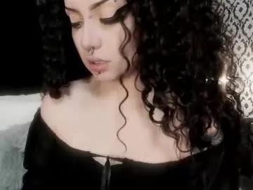 adeelinee on Chaturbate 