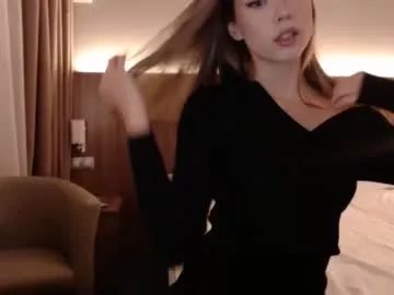 bitter_moon on Chaturbate