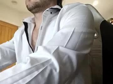 dennis210586 on Chaturbate 