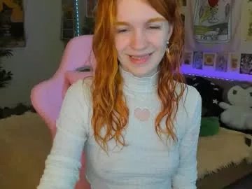 elly_milas on Chaturbate
