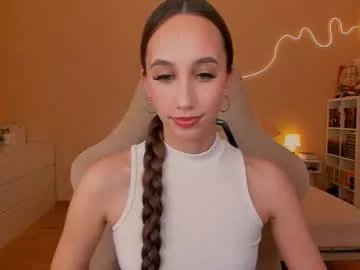 emilyhoston on Chaturbate
