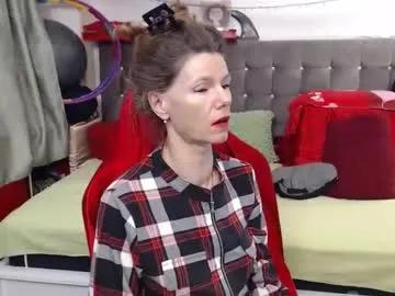 kellynumber on Chaturbate 