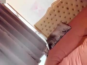 lalisaslut69 on Chaturbate 