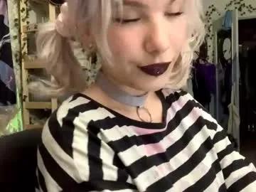 libbynading on Chaturbate 