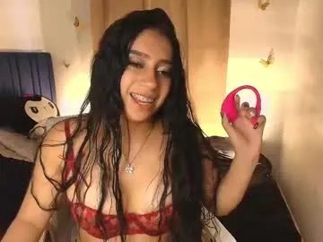 luna_cute14 on Chaturbate