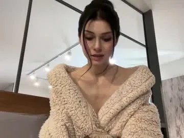 milla_bella on Chaturbate