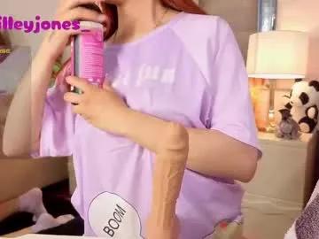 milleyjones_ on Chaturbate 