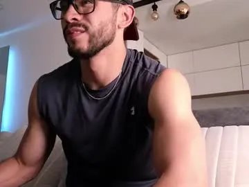 phantom_bigger1 — Strong Energy Big Cum  #latino #cum #muscle #lovense #ass [1390 tokens remaining]