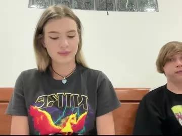 pussymoneywet on Chaturbate 