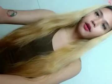 queena10 on Chaturbate 