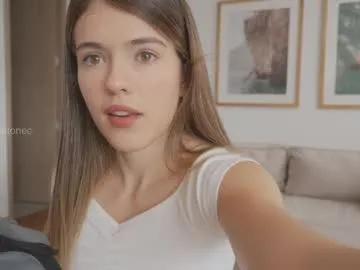 rebeccastonee on Chaturbate 