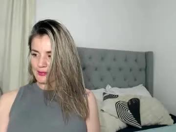 sweetfantasyy69 on Chaturbate 