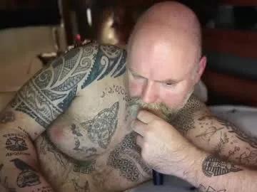 tattooeddilf01 on Chaturbate 