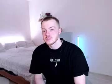 toohornyserj on Chaturbate 