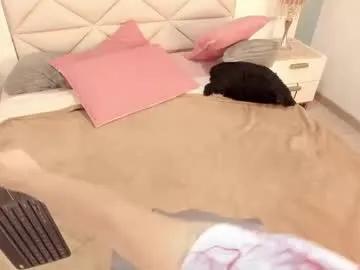 twwiiggy19 on Chaturbate 