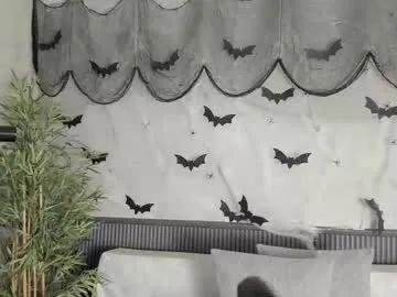 willow_hendrix on Chaturbate 