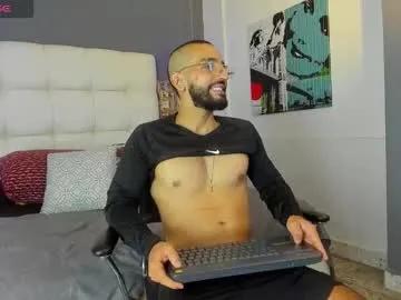 yiyo10_ on Chaturbate 