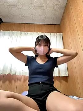 -Hanano- on StripChat