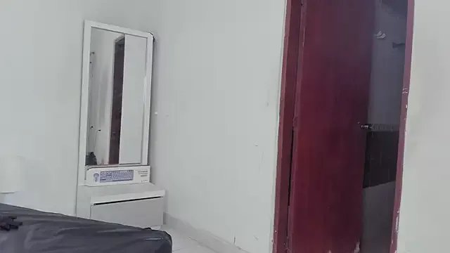 Alhana_pulido on StripChat