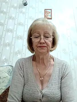 AlikaSwan5821 on StripChat