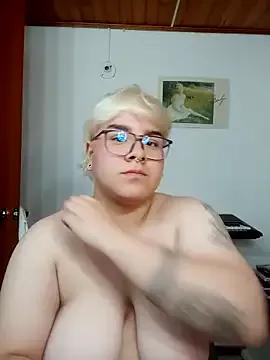 amalia_love on StripChat 