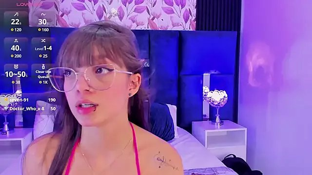 AmmyJones_ on StripChat