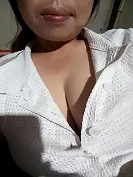 Anan_lovely on StripChat